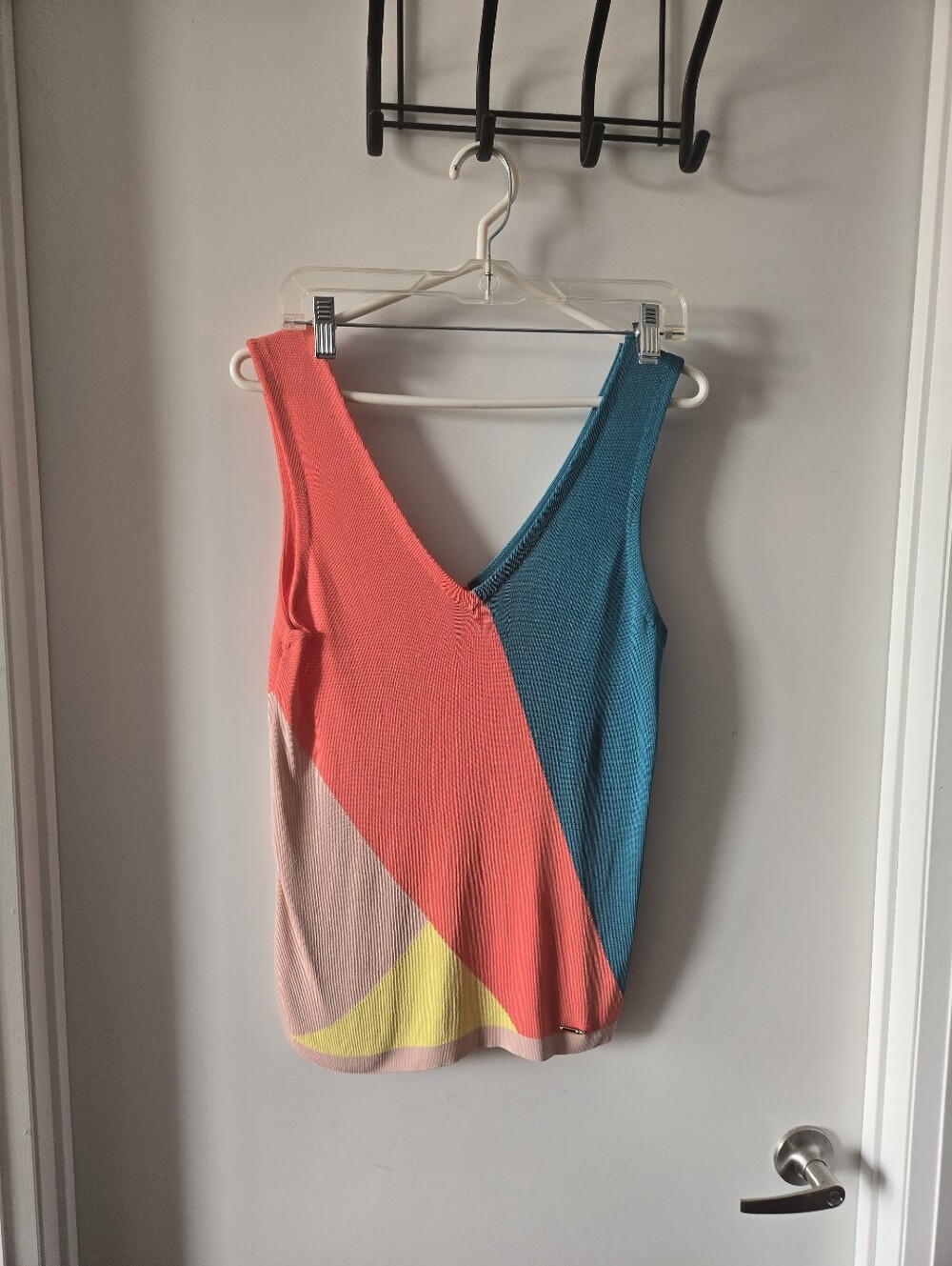 Ted Baker Fine Knit Colour Block Speeveless Top